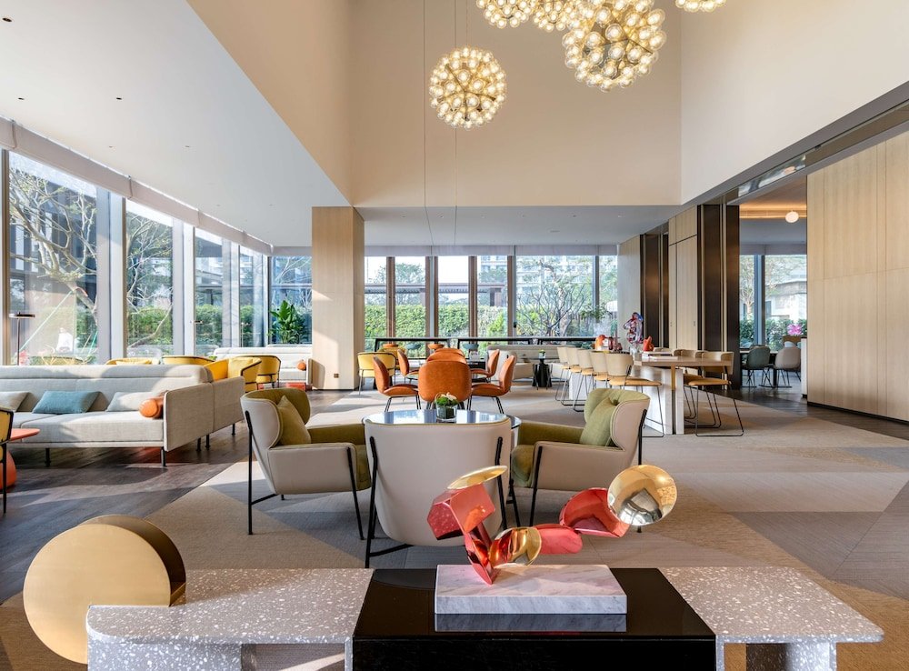 Фото Hilton Garden Inn Shenzhen World Exhibition & Convention Center