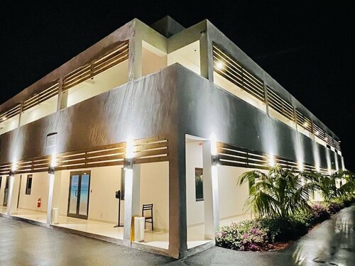 Гостиница Seascape Grace Bay Hotel & Townhome Villas на Тёрксе и Кайкосе