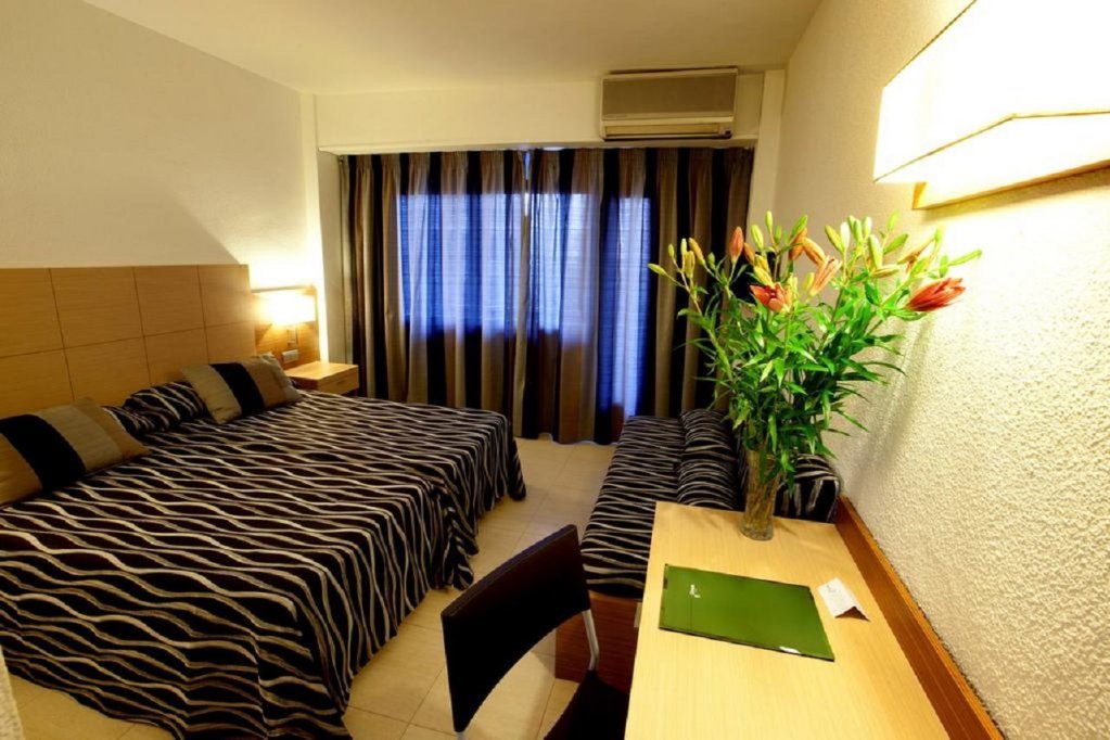 Фото Mercure Benidorm