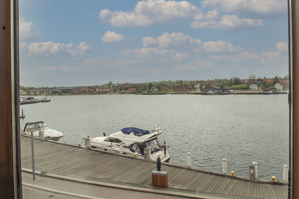 Фото Harbour Walk