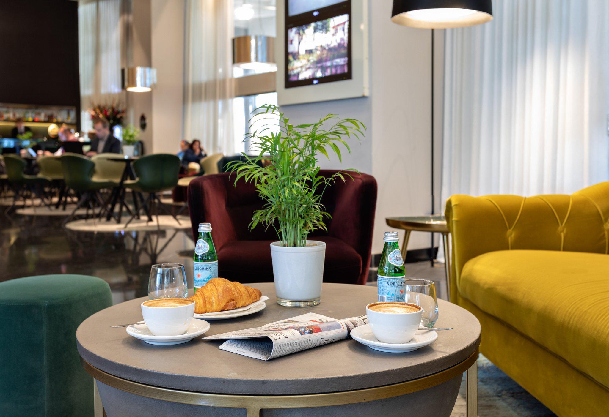 Фото Crowne Plaza Tel Aviv City Center, an Ihg Hotel