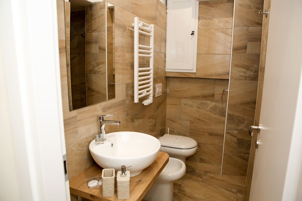 Фото Vatican Comfort Suites