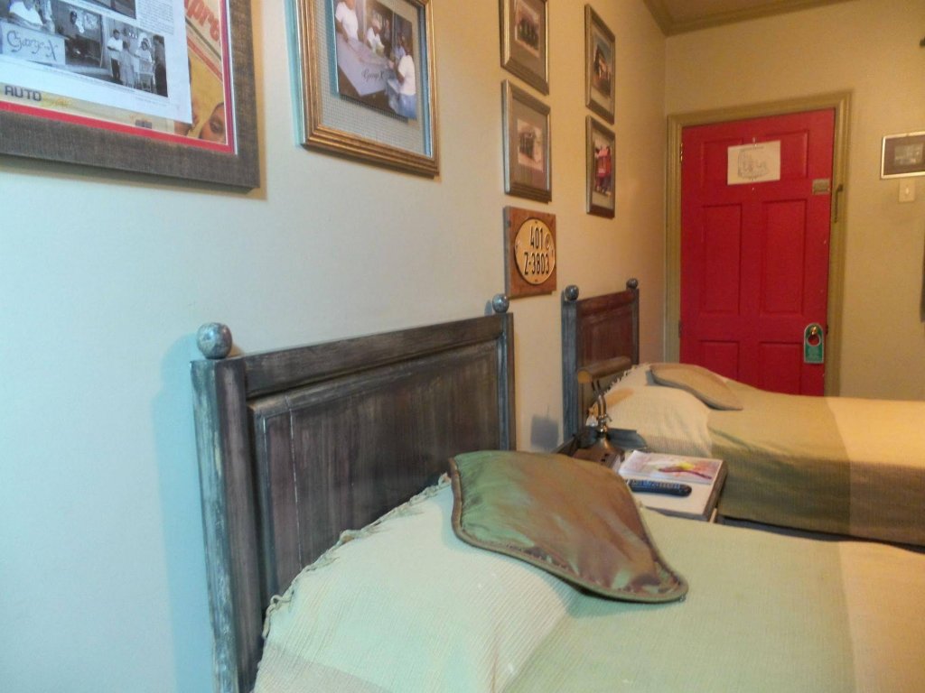 Фото Coblentz Inn Boutique Hotel