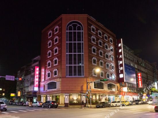 Фото отеля 1