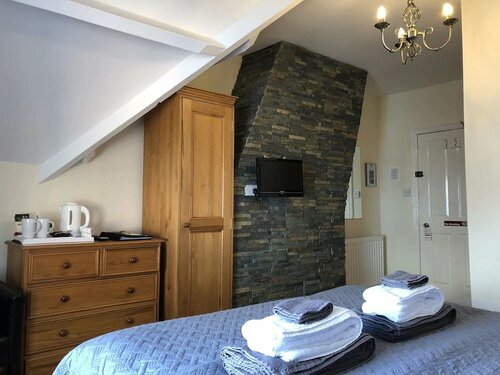 Гостиница Melrose Guest House в Уитби