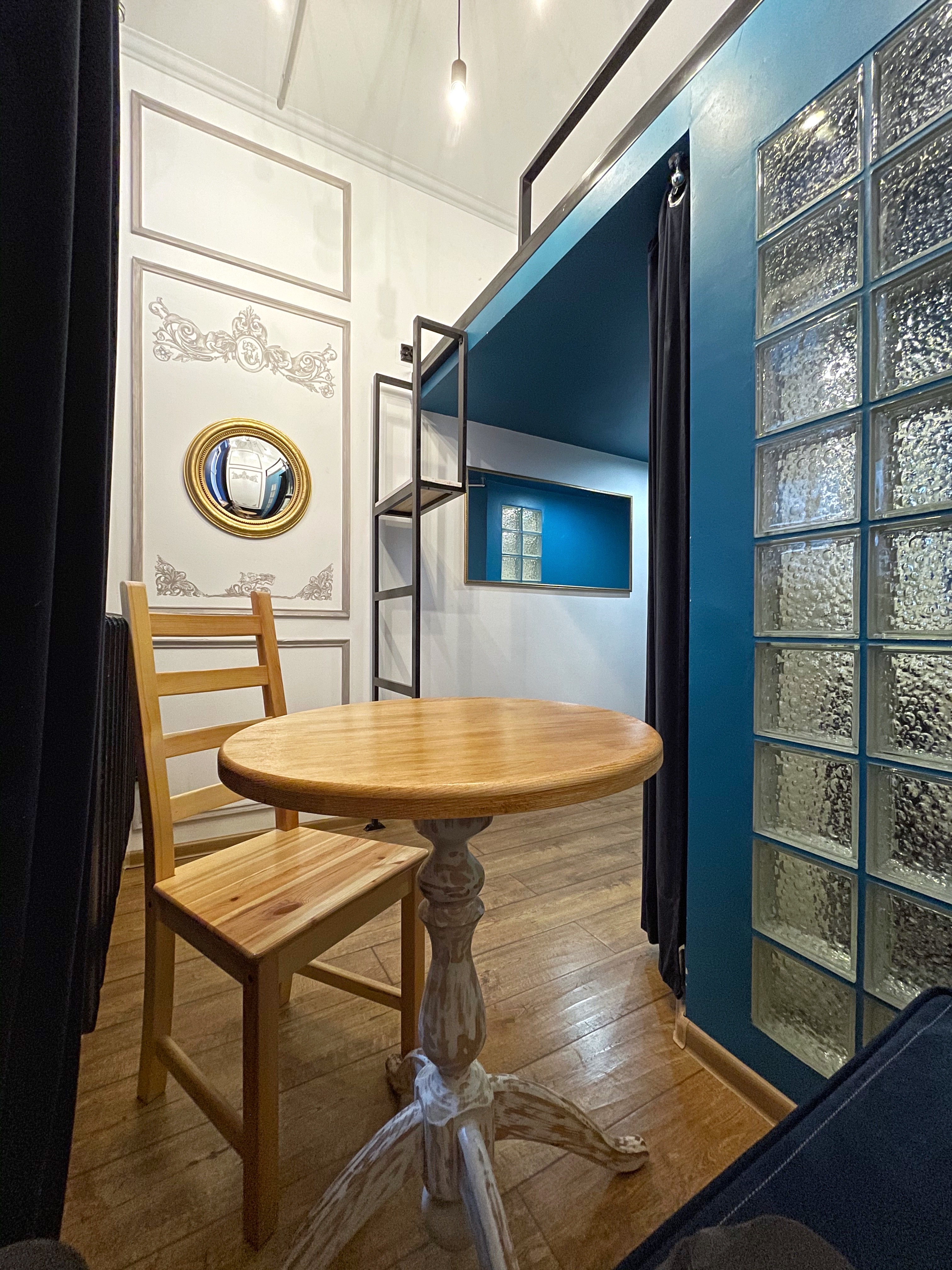 Фото BookCase Hotel&Hostel