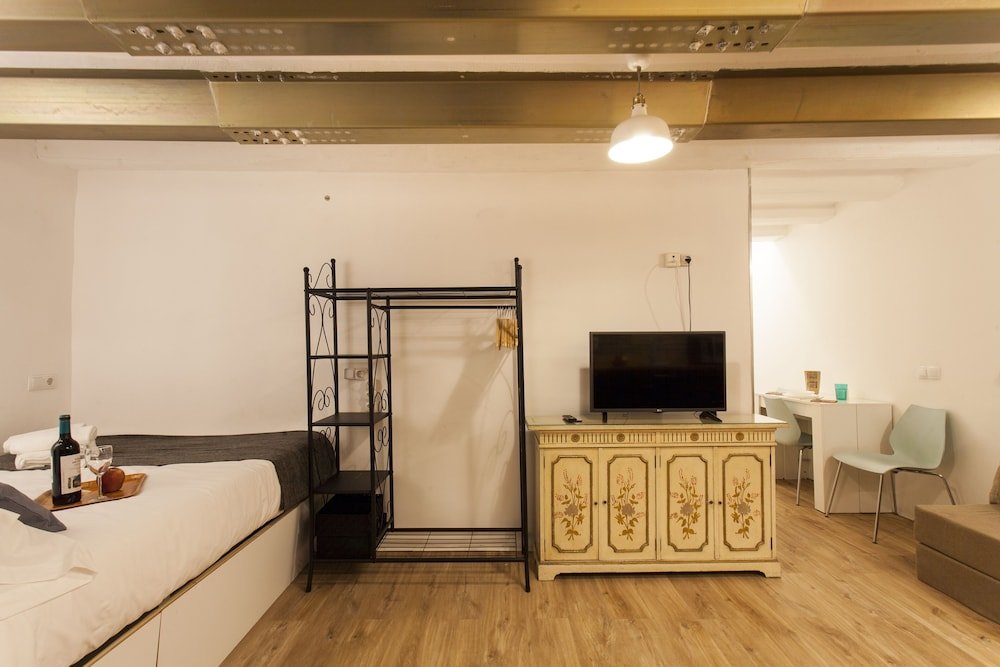 Фото Sant Antoni Apartments