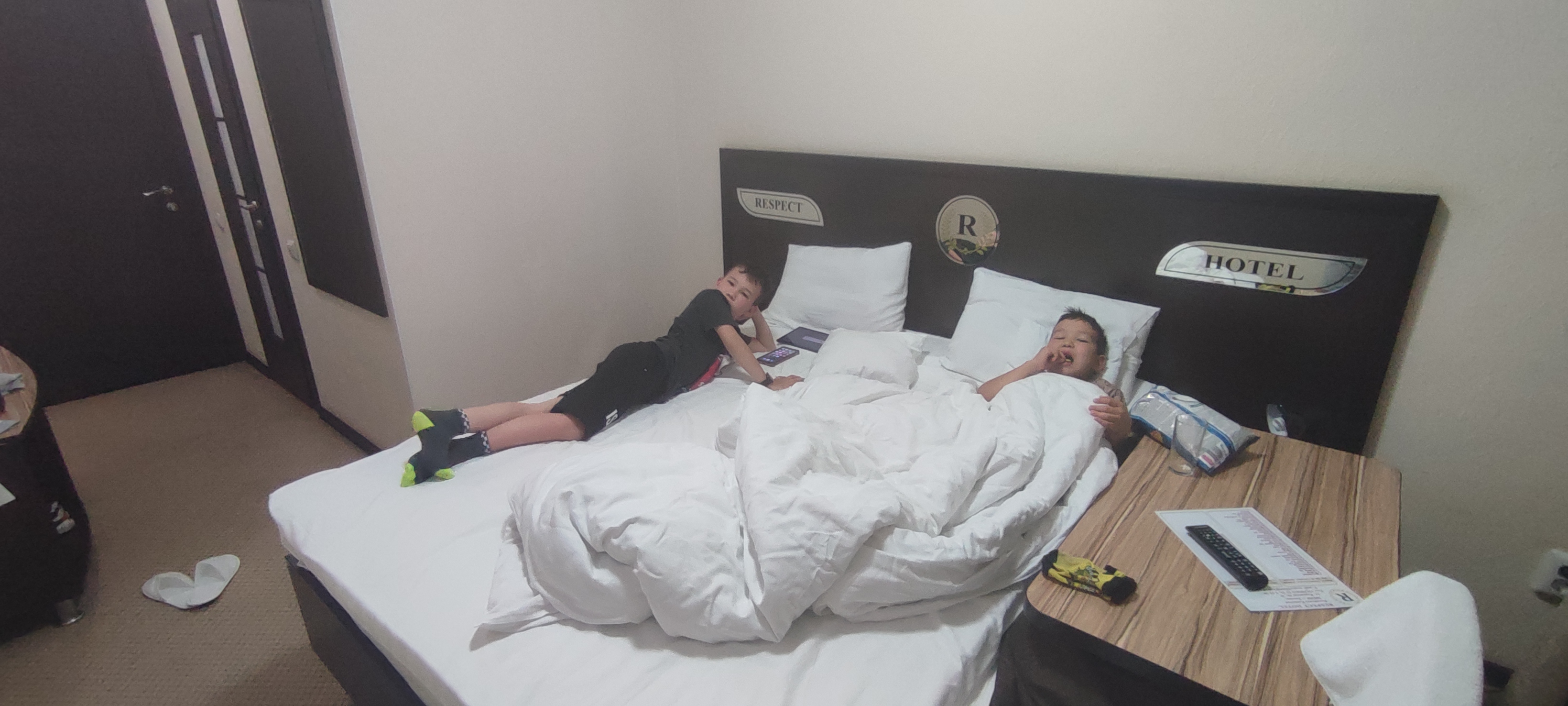 Фото Respect Hotel