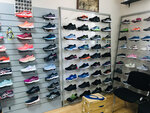 RunCenter (ulitsa Uritskogo, 31) ، ملابس رياضية