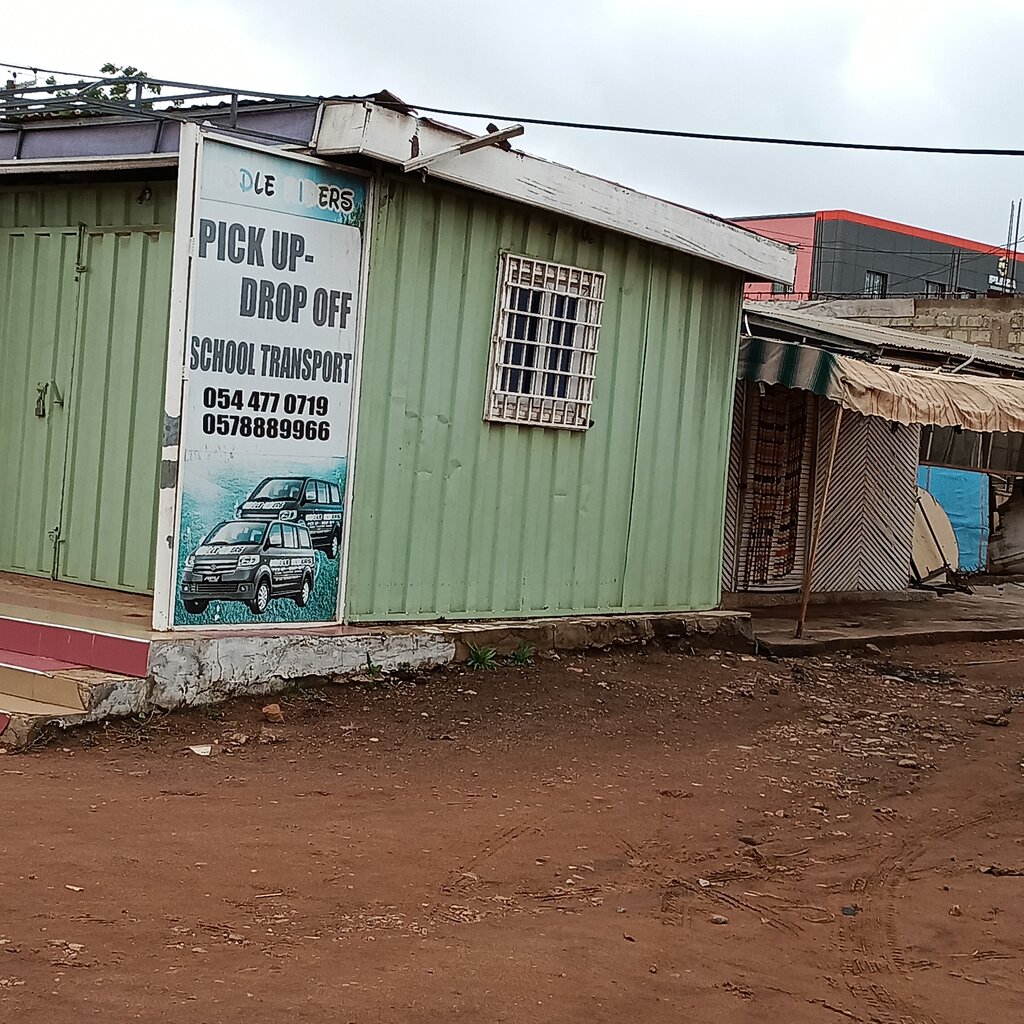 Transporters and conveyors Liddle riders, Earth, photo