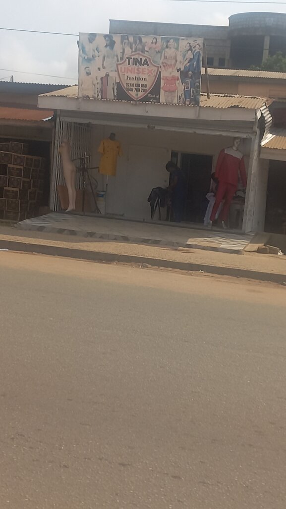 Fashion house Tina unisex, Accra, photo