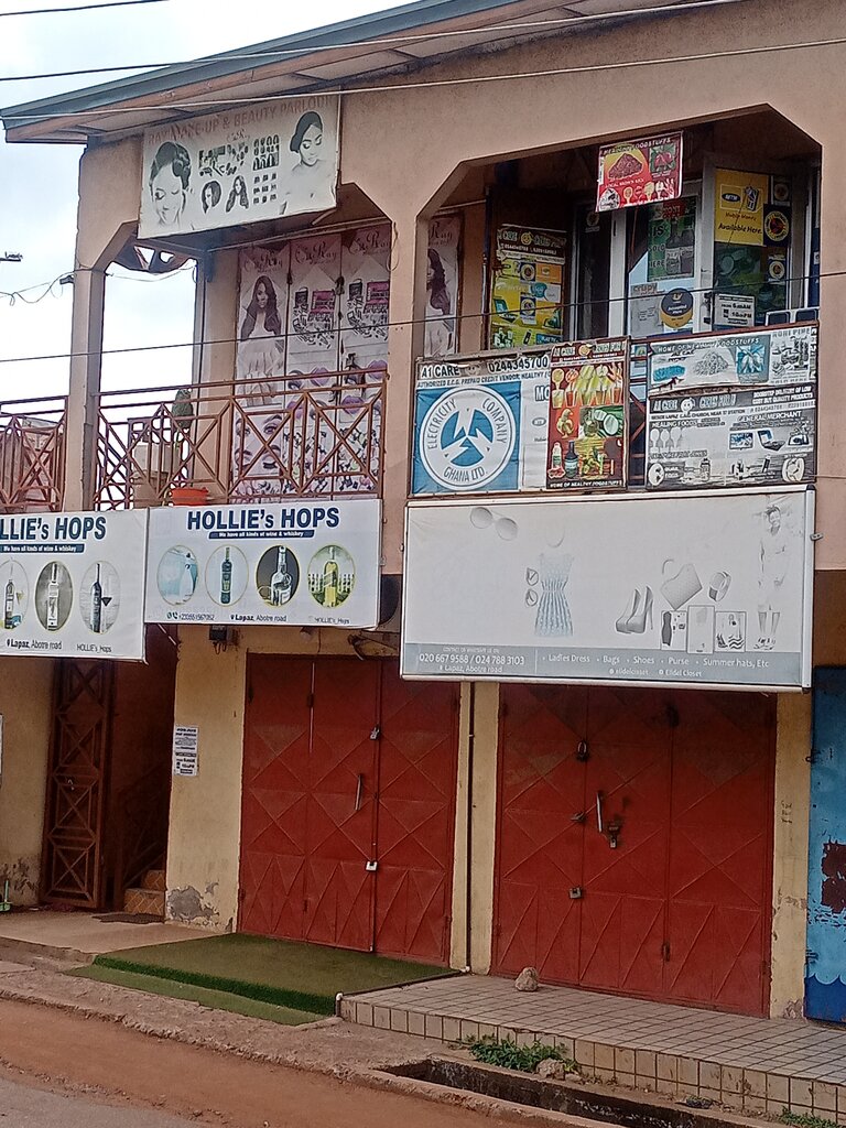 Beauty salon Ray Make-up & Beauty Parlour, Accra, photo