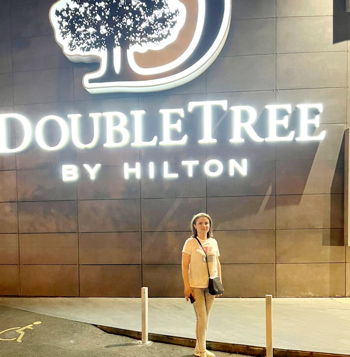 Фото DoubleTree by Hilton Hotel Yerevan City Centre