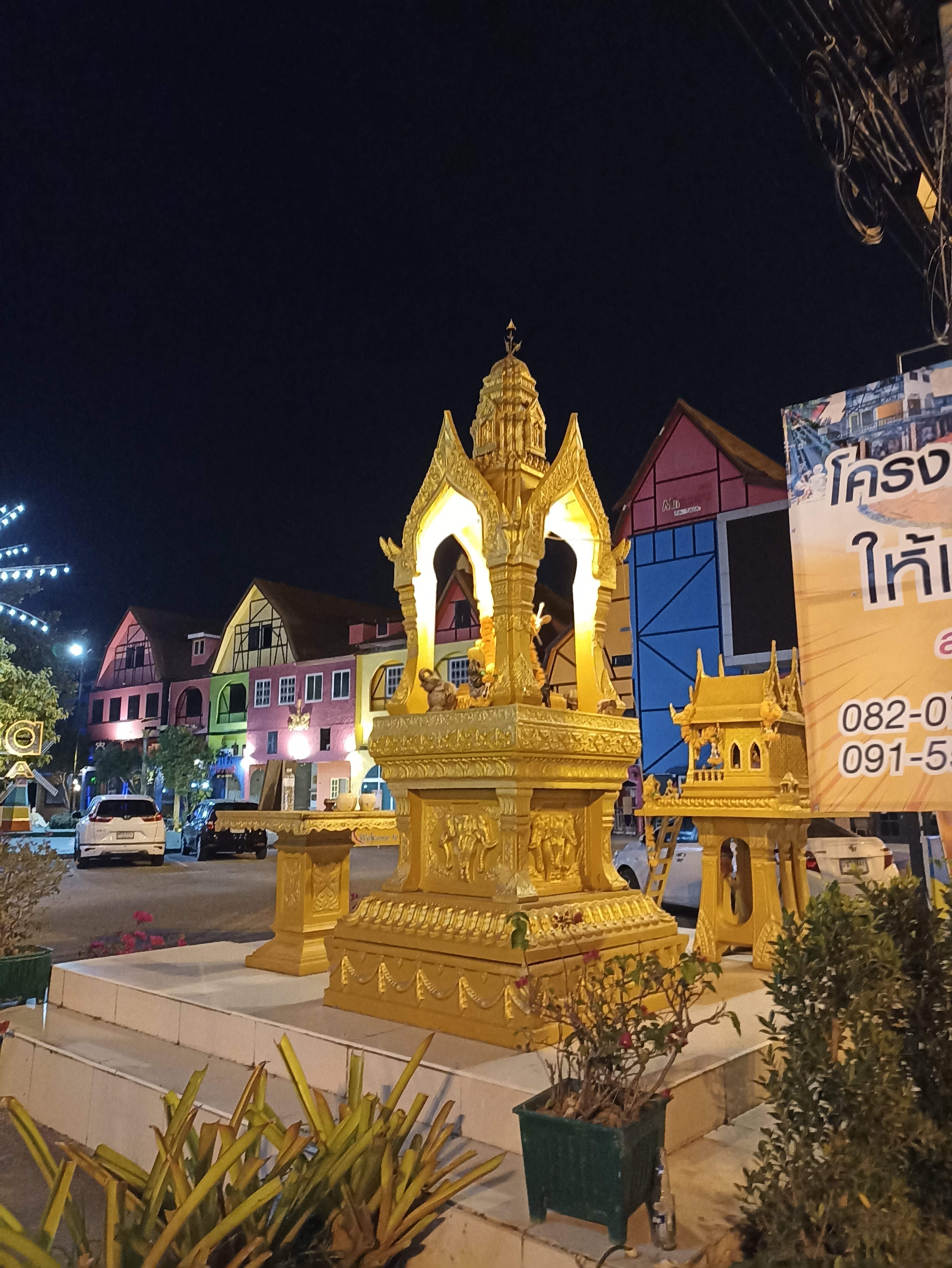 Фото Olive Tree Hotel