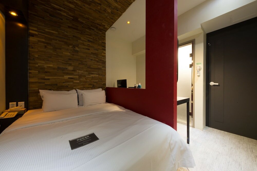 Фото Achasan Station Wall Hotel