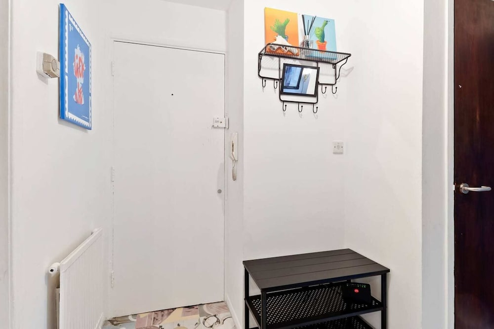 Фото Modern 2 Bedroom Apartment in Hoxton