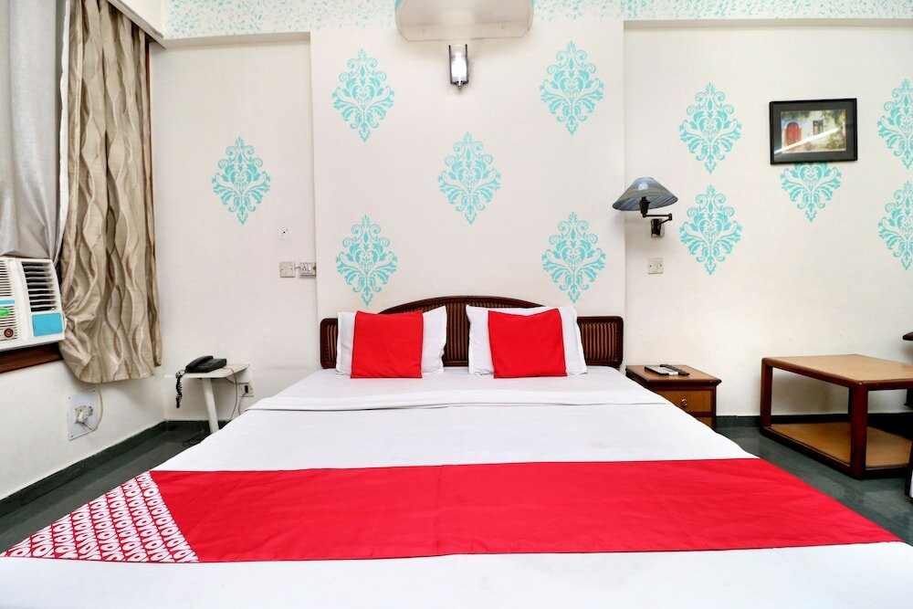 Фото Oyo 8623 Hotel Destination