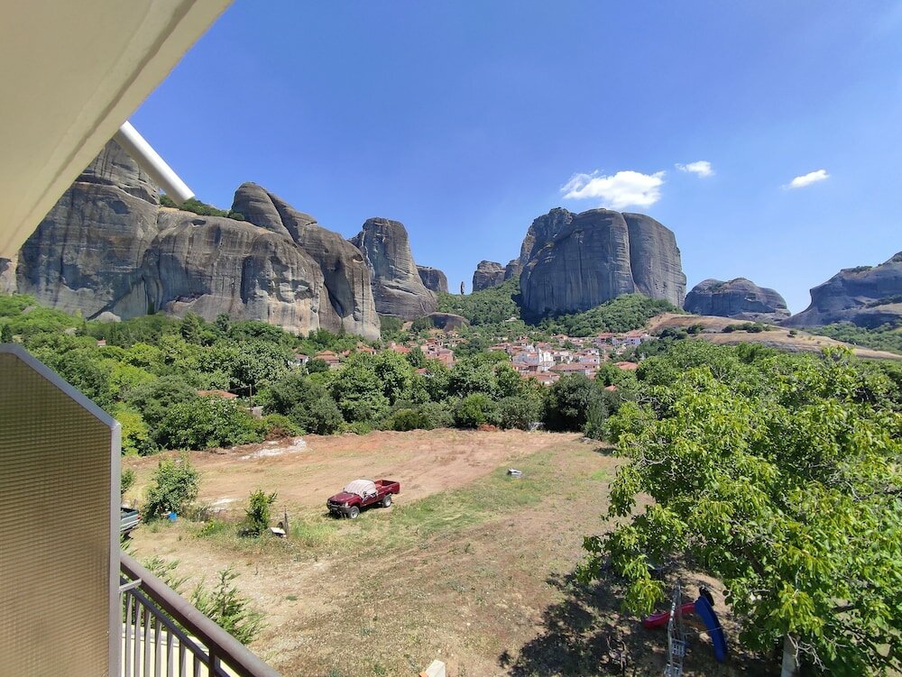 Фото Spartacus House