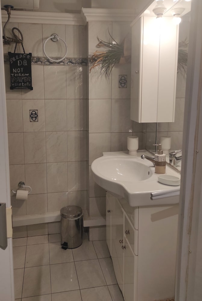 Фото Lamda Vintage Apartment