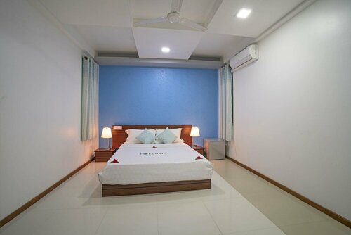 Гостиница Ocean Village Maldives