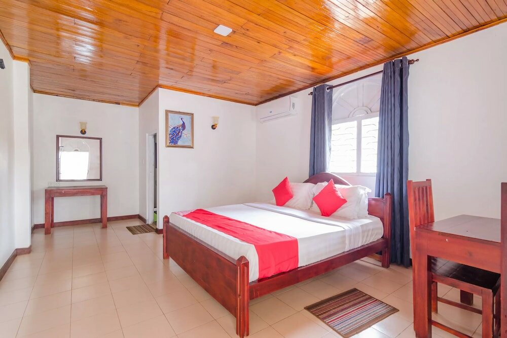 Фото Oyo 385 Sanri Villa Negombo