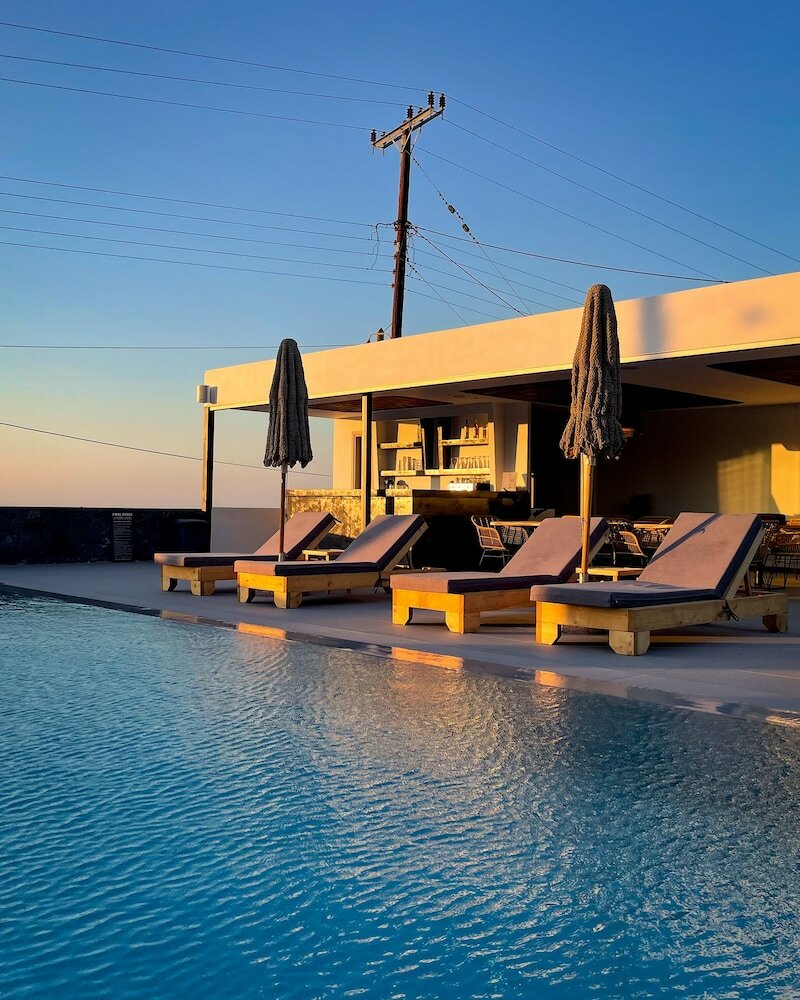 Фото Onyx Hotel & Suites