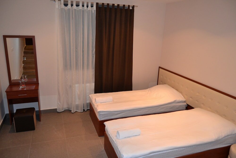 Фото Вилլадзор