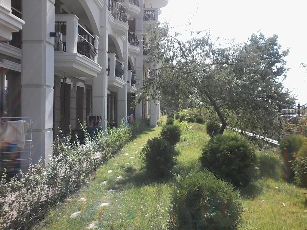 Фото Harmony Suites