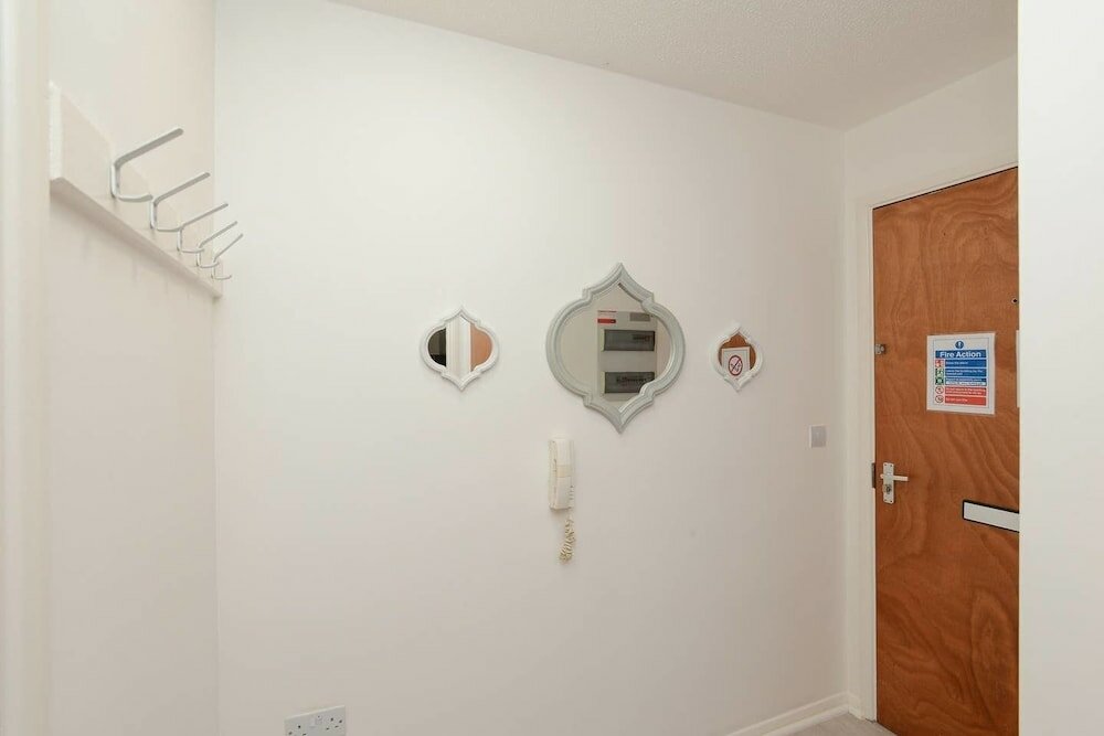 Фото Brook Court