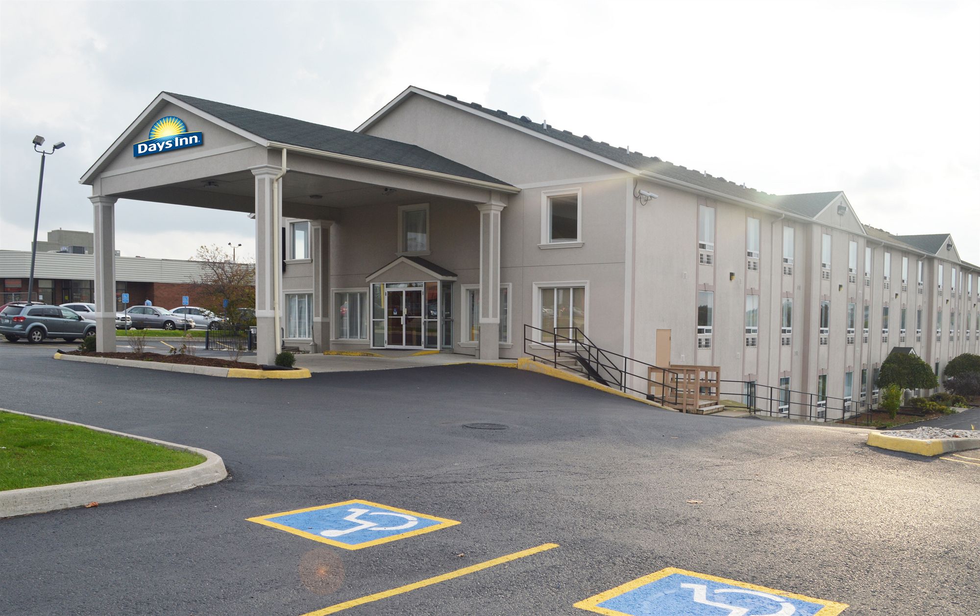 Фото Spark by Hilton Woodstock