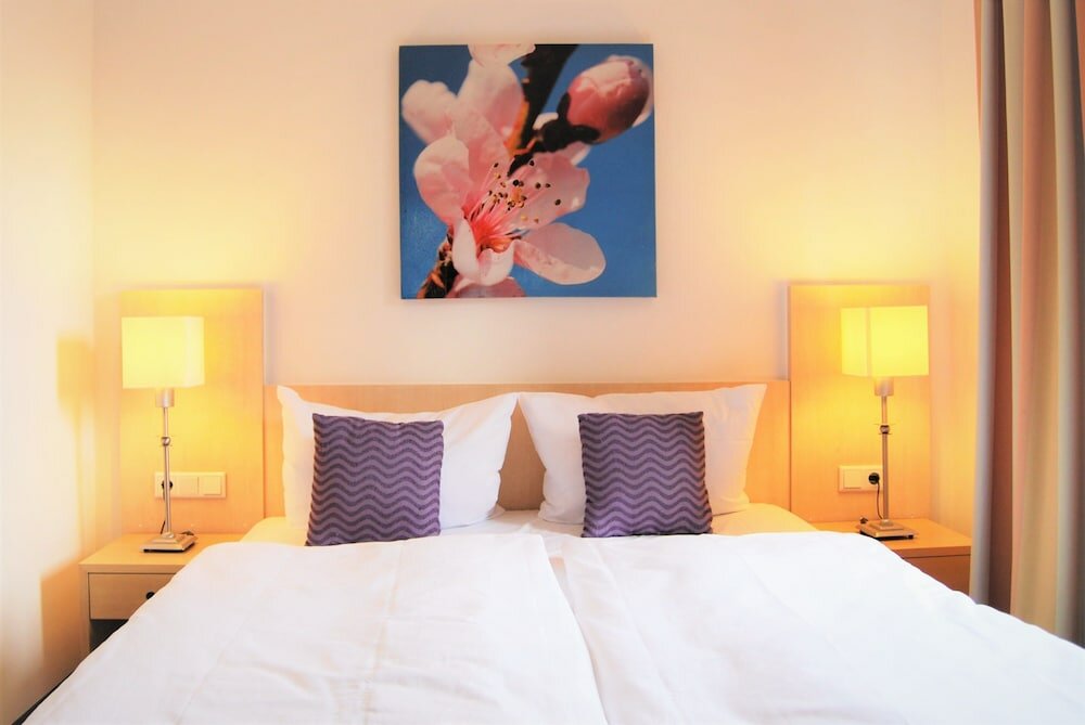 Фото Airport Hotel Dürscheidt