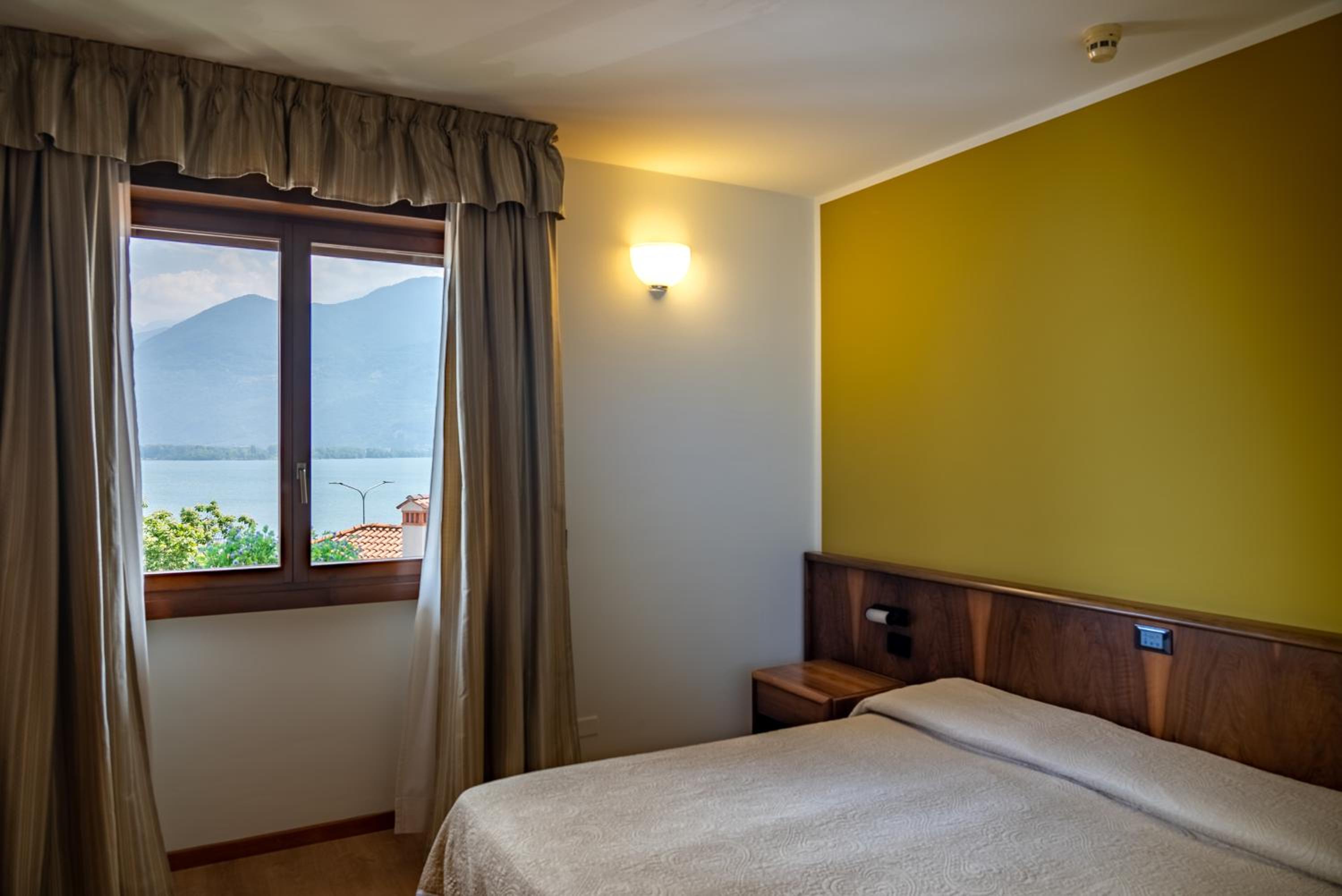 Фото Hotel Continental