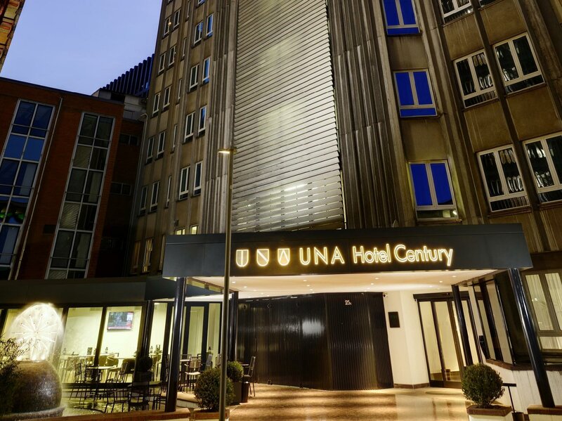 Гостиница Unahotels Century Milano в Милане