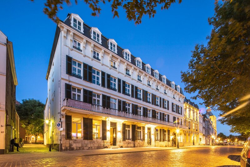 Гостиница Monastere Maastricht в Маастрихте