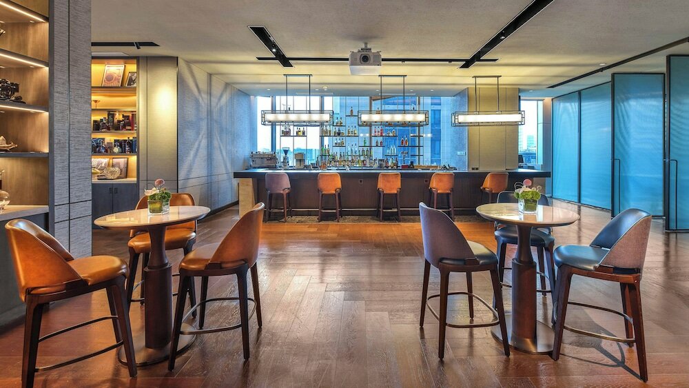 Фото Vignette Collection Hangzhou Huaxia Center Hotel, an Ihg Hotel