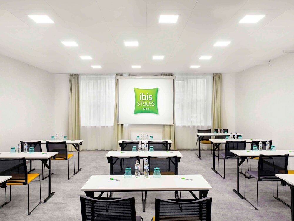 Фото Ibis Styles Budapest City