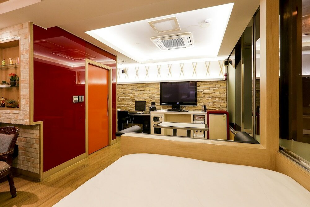 Фото Koam Tourist Hotel