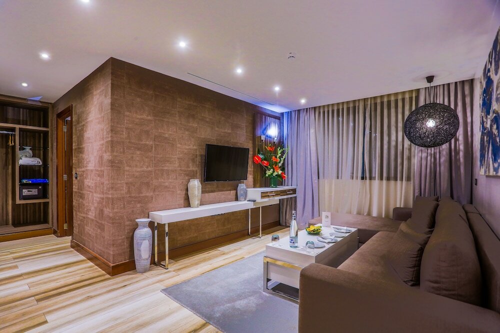 Фото Sbn Suites Hotel