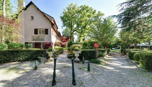 Гостиница Cazaudehore Hotel Restaurant в Сене-Жермене-ан-Ле