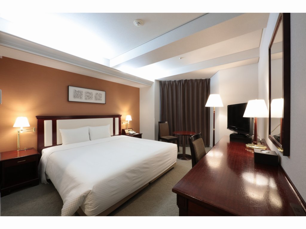 Фото Hotel Monarque Tottori