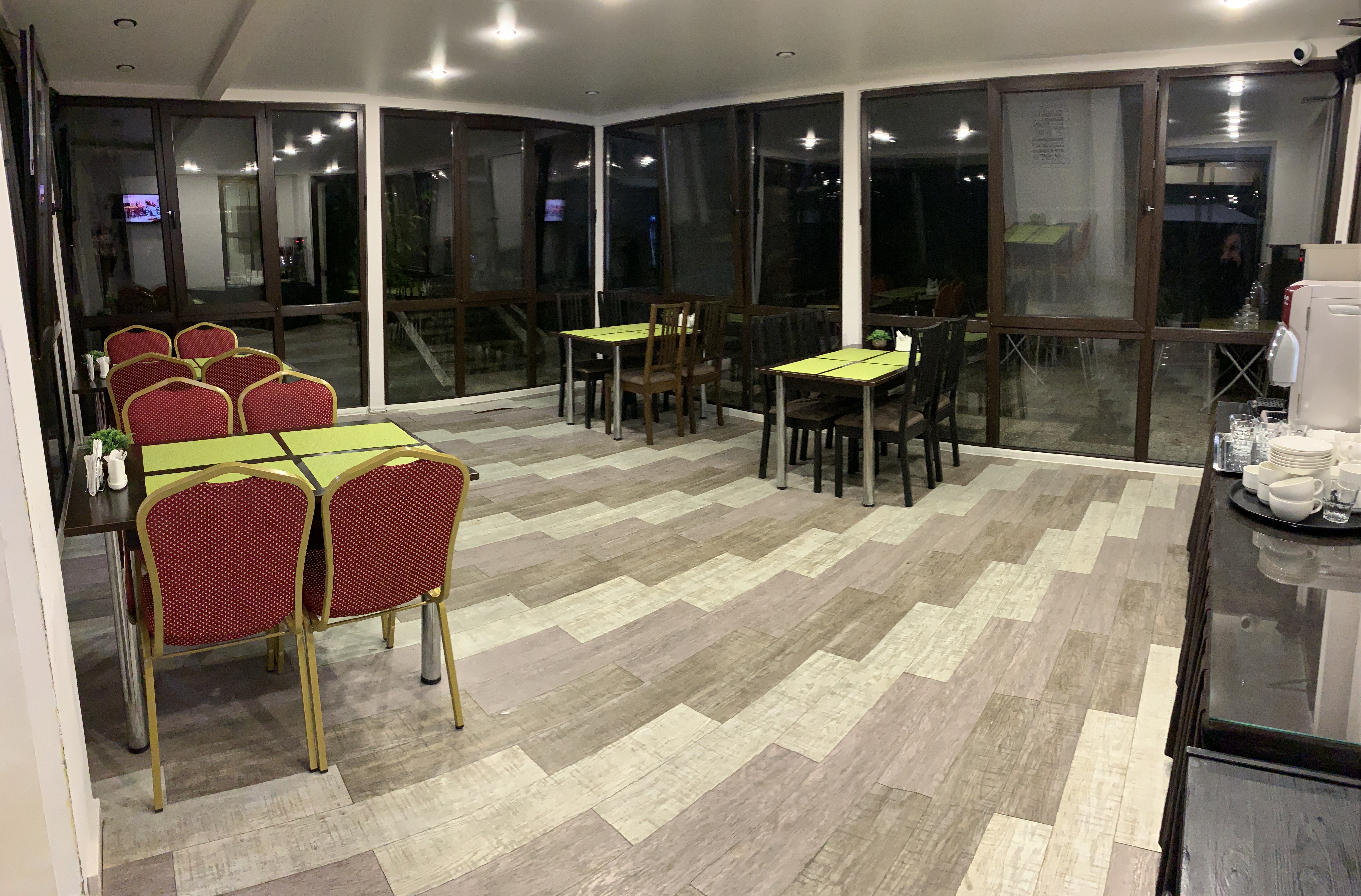 Фото Радужный