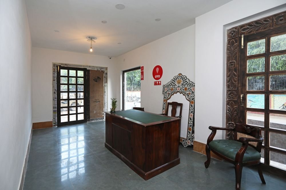 Фото Hotel Shambhu Villas