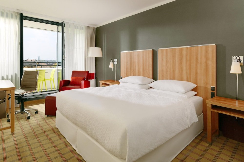 Фото Residence Inn by Marriott Munich Central