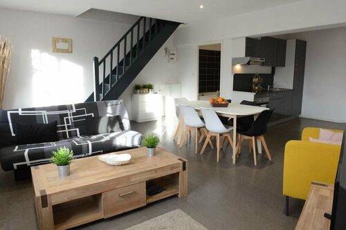 Гостиница Appartement Spacieux 3éme Étage в Дьеппе