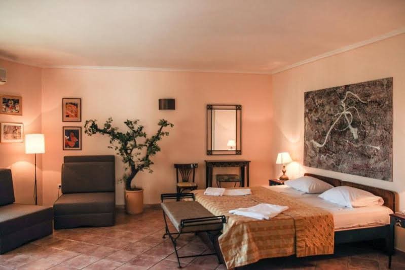 Фото Ammon Garden Hotel