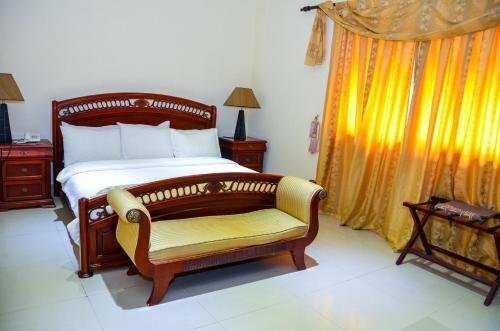 Гостиница The Cape Hotel в Монровии