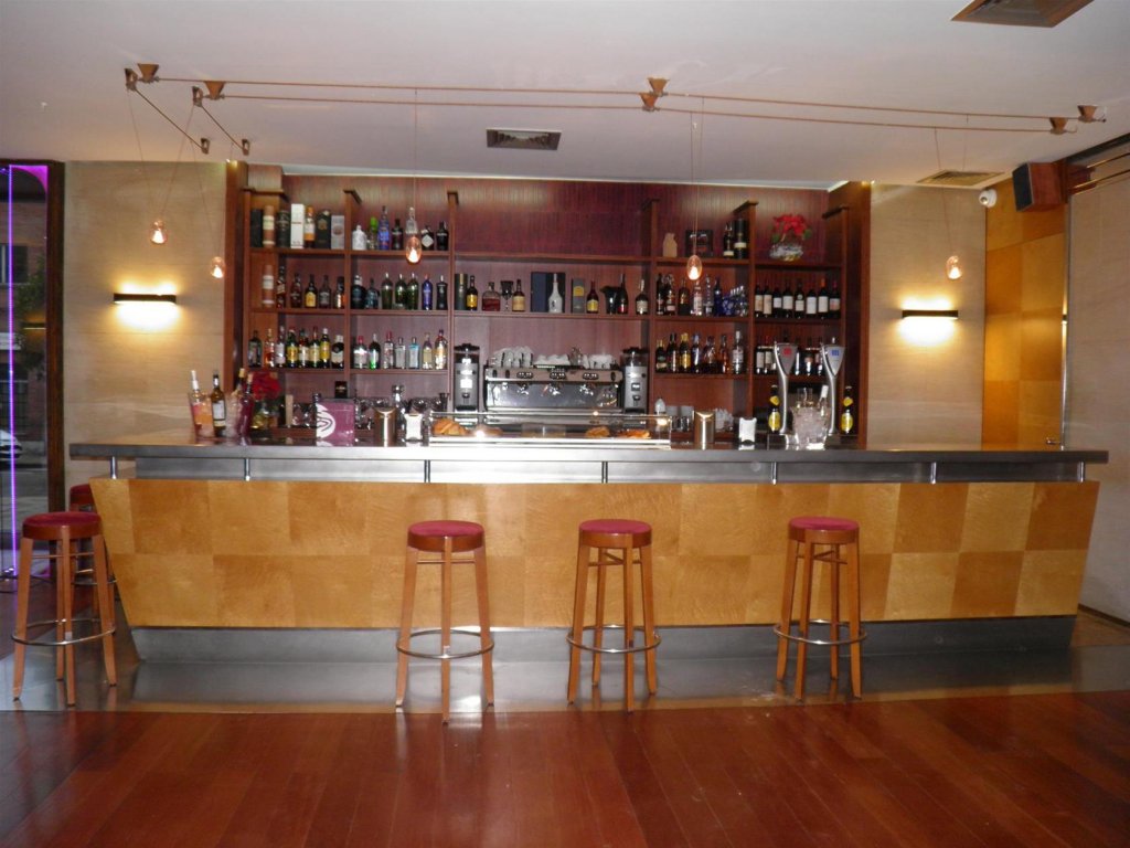 Фото Отель Zentral Parque