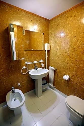 Фото Hotel Lo Stambecco