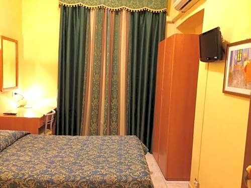 Фото Hotel Romano