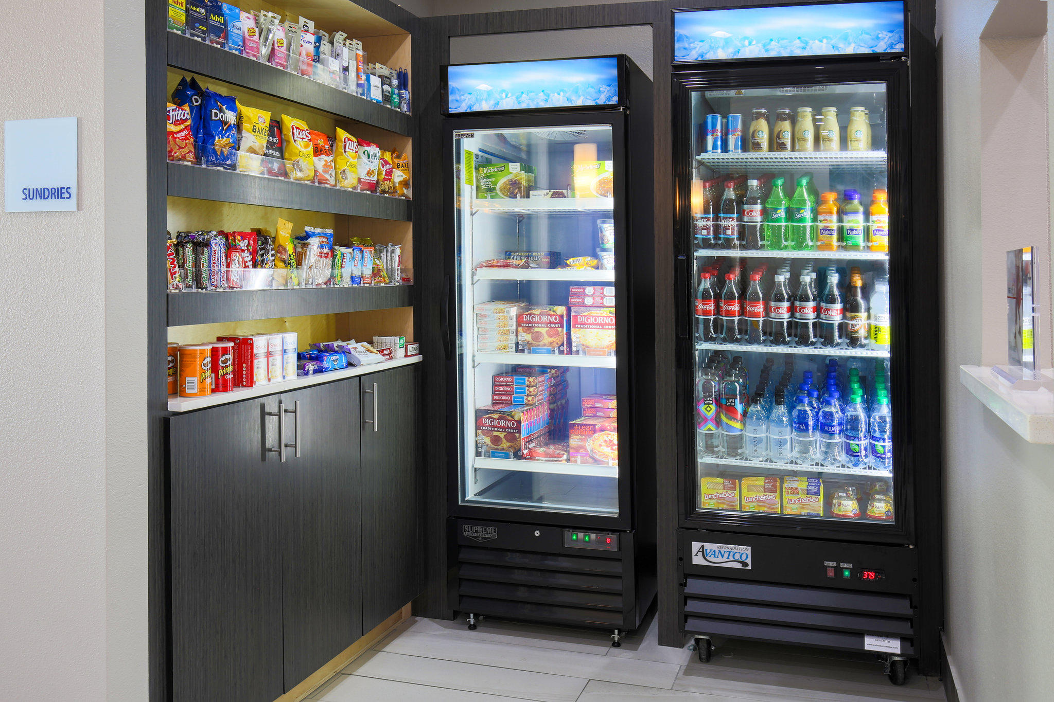 Фото Holiday Inn Express & Suites Houston - Hobby Airport Area, an Ihg Hotel